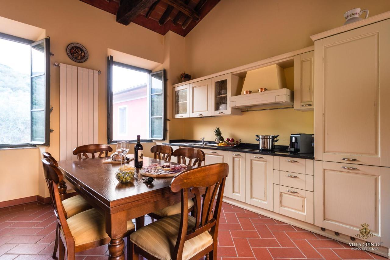 Tenuta Guinigi Antico Borgo Di Matraia - Exclusive Holidays Apartments & Pool 루카 외부 사진