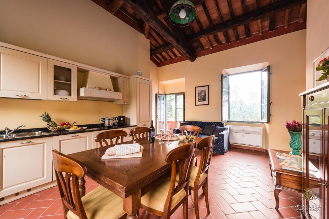 Tenuta Guinigi Antico Borgo Di Matraia - Exclusive Holidays Apartments & Pool 루카 외부 사진