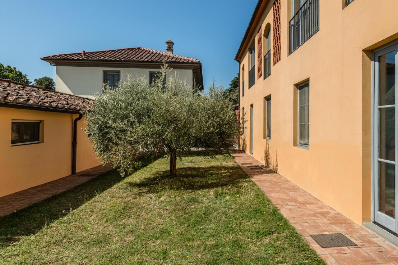 Tenuta Guinigi Antico Borgo Di Matraia - Exclusive Holidays Apartments & Pool 루카 외부 사진