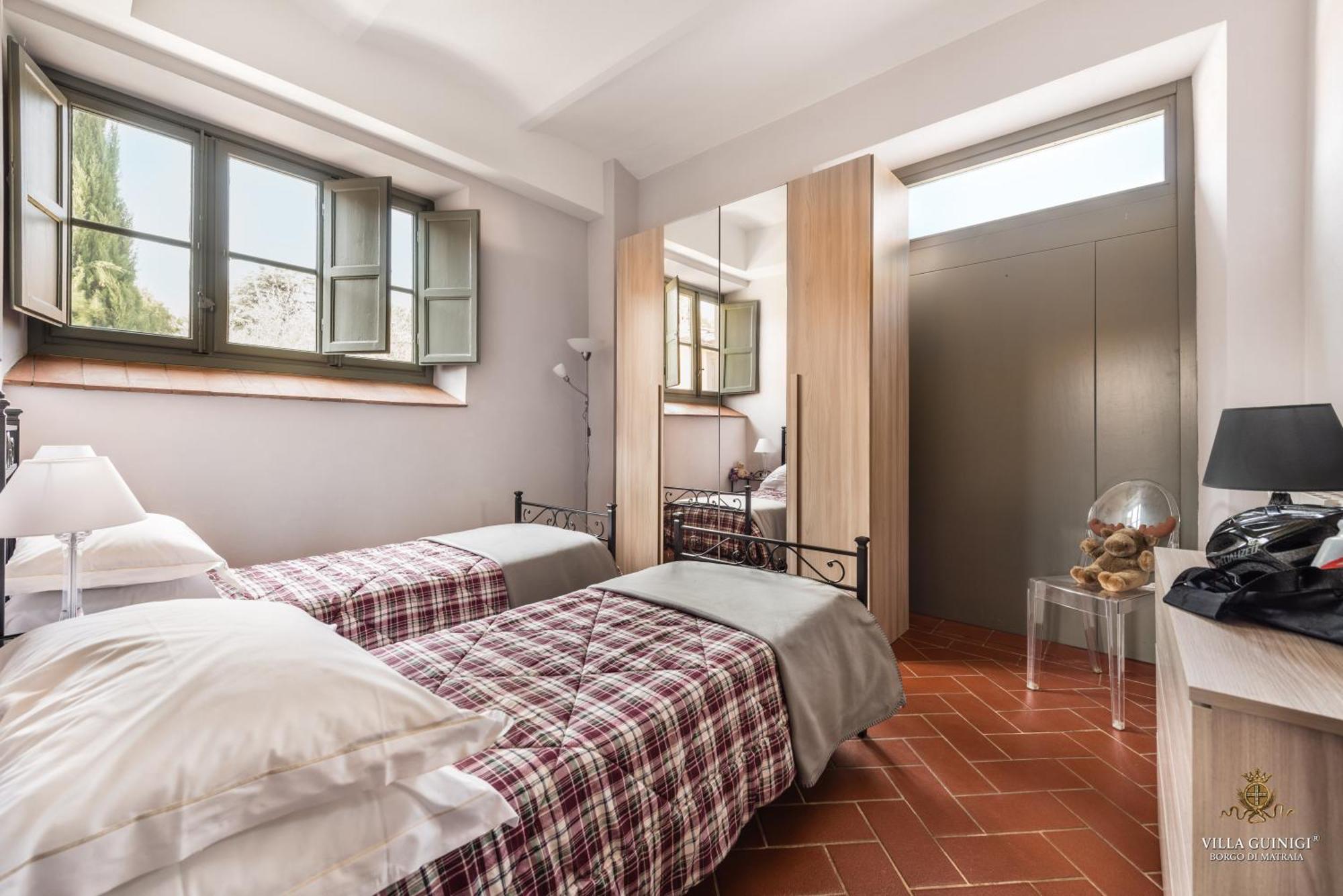 Tenuta Guinigi Antico Borgo Di Matraia - Exclusive Holidays Apartments & Pool 루카 외부 사진