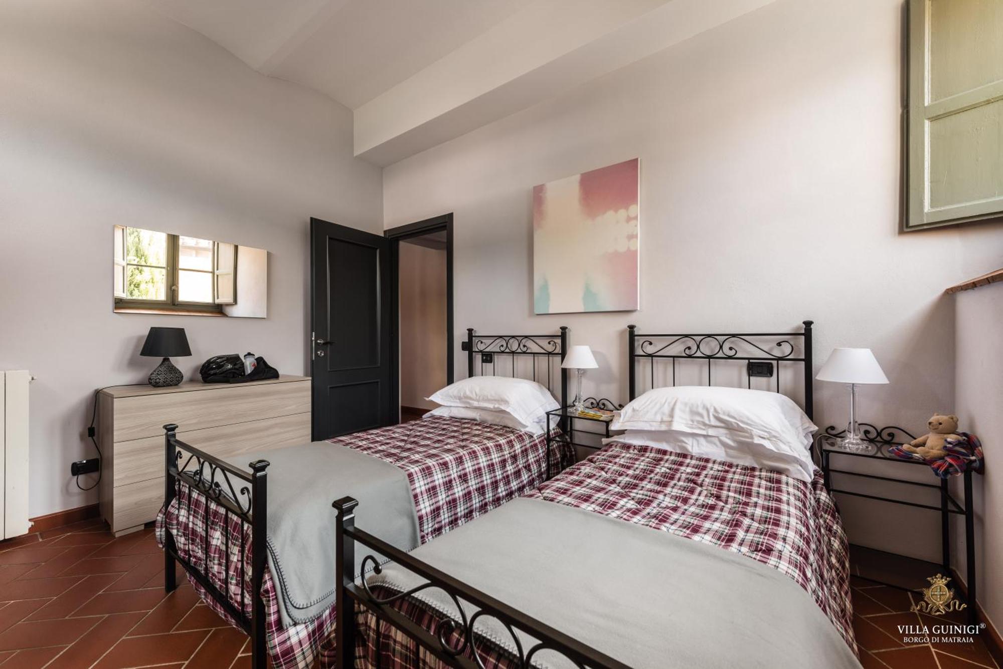 Tenuta Guinigi Antico Borgo Di Matraia - Exclusive Holidays Apartments & Pool 루카 외부 사진